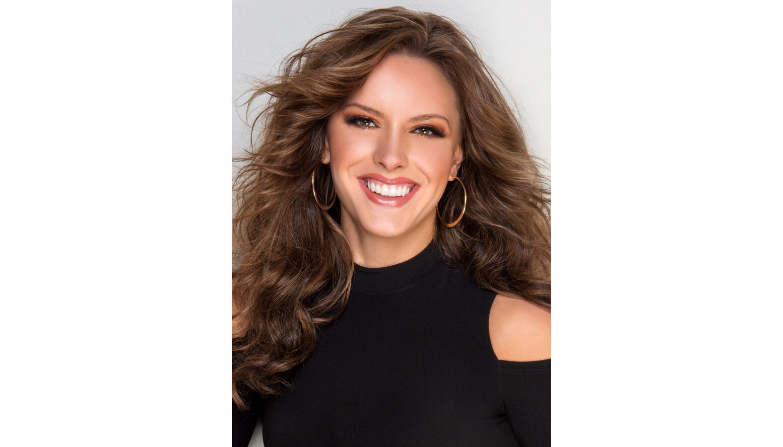 Miss Bricktown, Maggie Bond